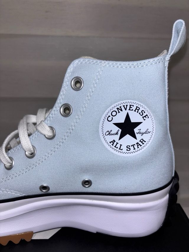 Converse Run Star Hike