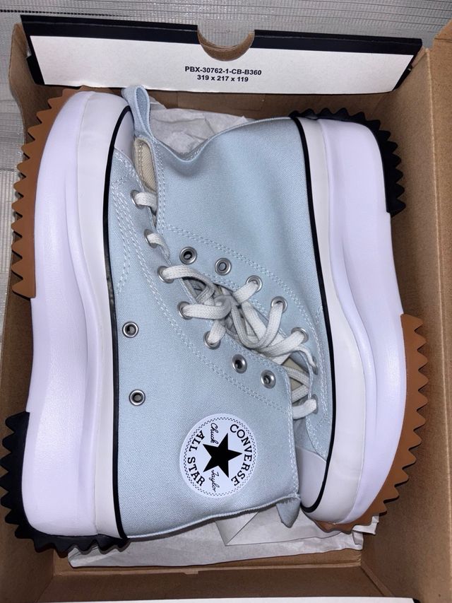 Converse Run Star Hike