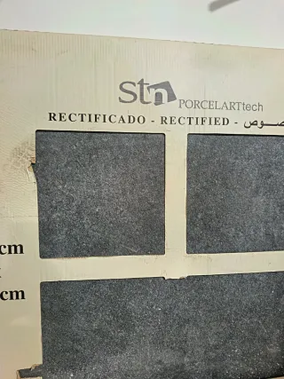 Baldosas negras STN Porcelarttech 100x100cm