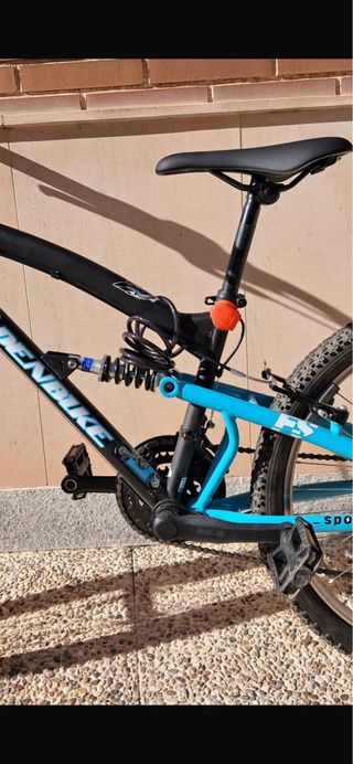 Bicicleta MTB niño azul y negra