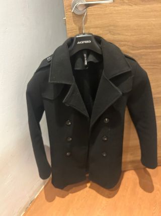 Gabardina negra doble botonadura