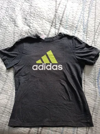Camiseta Adidas Gris 11 años