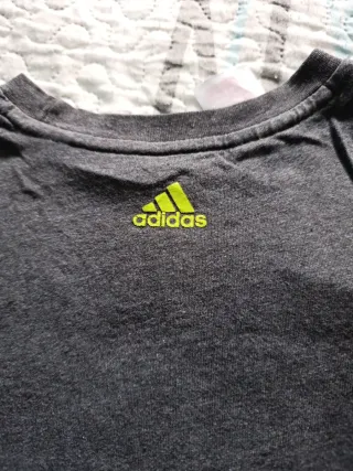 Camiseta Adidas Gris 11 años