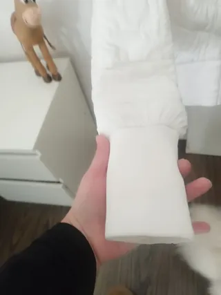 Cazadora blanca con capucha