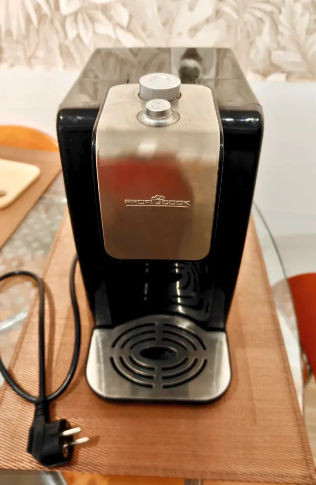 Dispensador Agua Caliente ProfiCook PC-HWS 1168