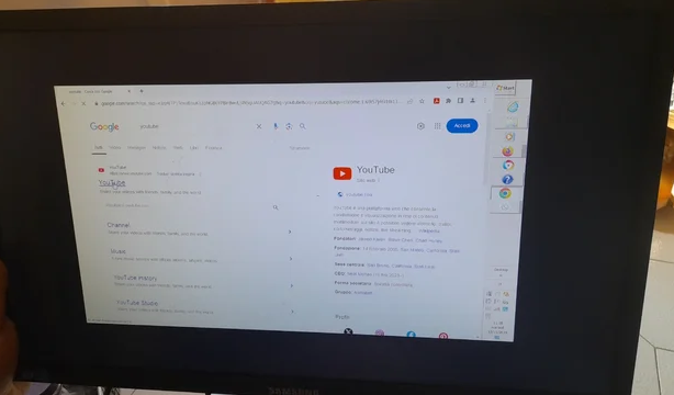 Monitor Samsung Nero