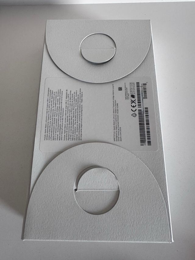 Apple Watch Ultra 2 Plata impecable con factura.