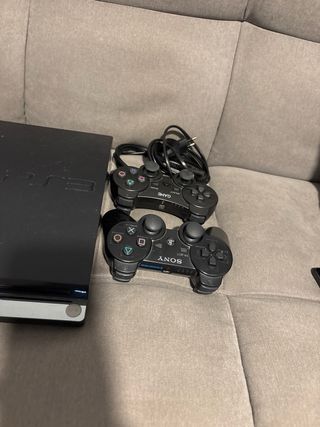 Consola Sony PS3 Negra + 2 Mandos