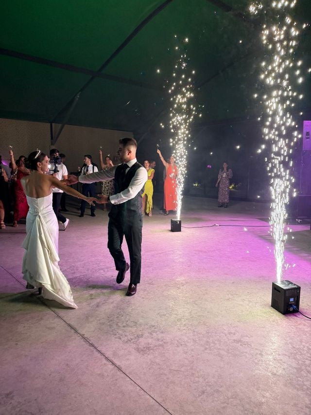 Máquina de chispas frías para eventos