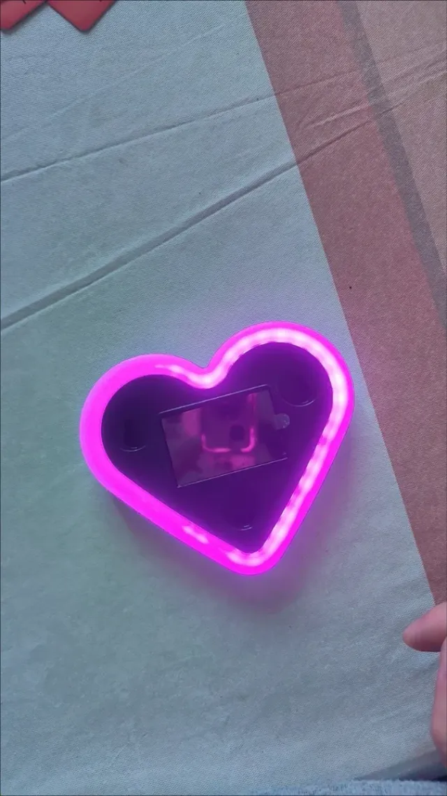 Luz Neon Corazón Rosa Coche