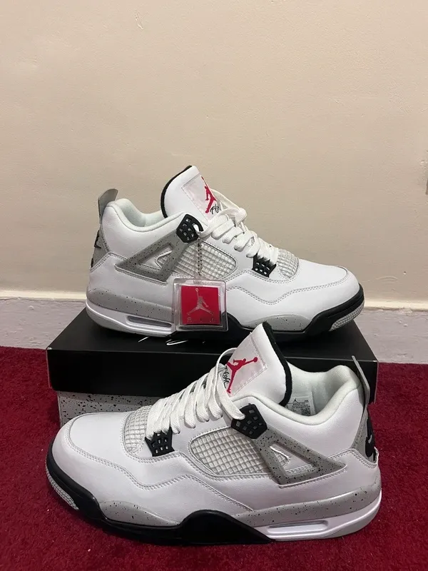 Jordan 4 Retro Military Black Talla 39-41