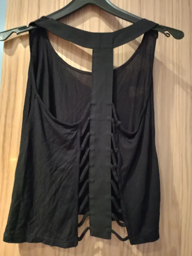 Camiseta Bershka Negra Talla M