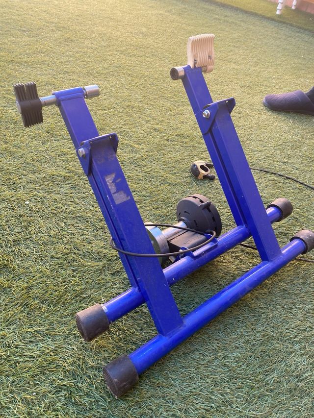 Rodillo entrenamiento bicicleta