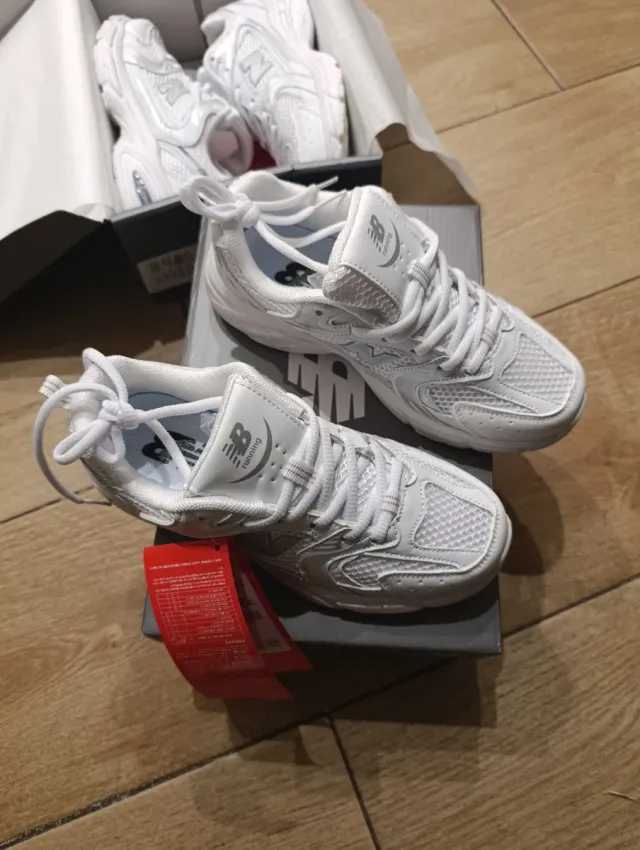 New Balance 530 Talla 36-39 Blancas