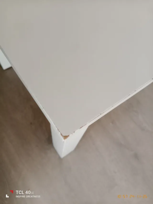 Mesa extensible blanca de madera 1'10 Larga 50 Anc