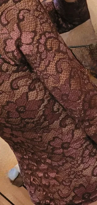 Top encaje marrón chocolate y rosa.