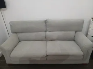 Sofá de 2 plazas beige