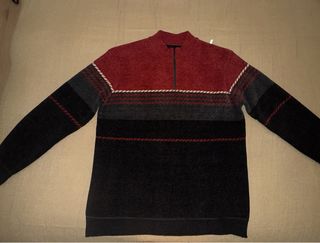 Suéter polar con cremallera