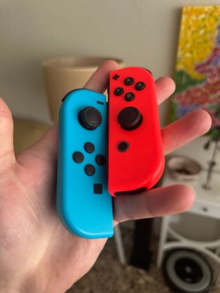 Joy-Con Nintendo Switch Oficial Azul y Rojo