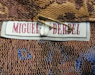 Blusa de encaje marrón chocolate y tabaco