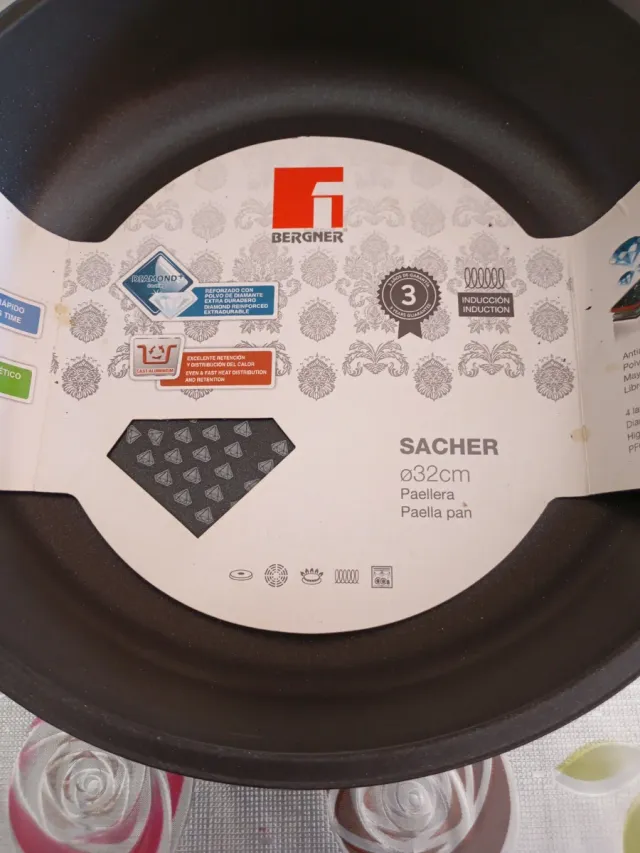 Paellera Bergner 32cm