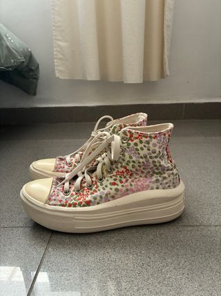 Zapatillas Converse plataforma floral