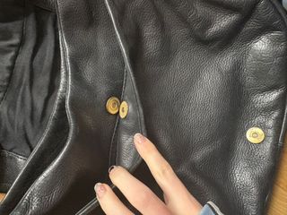 Bolso de cuero negro