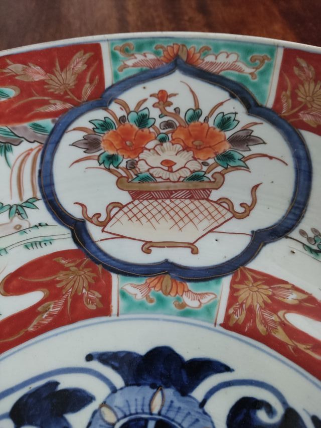 Plato Imari 48cms. Auténtico verificable.
