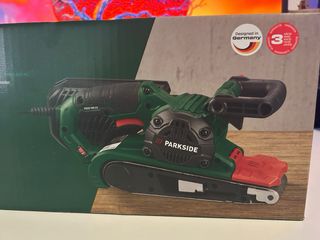 Lijadora de banda Parkside 900W