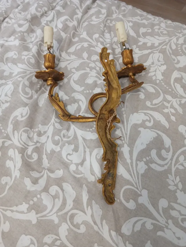 Pareja apliques Rococó / Luis XV dorados