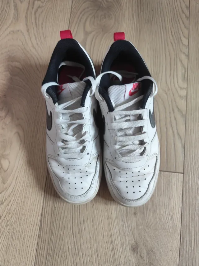 Nike Court Borough Low Blancas y Rosas