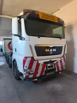 Camión cabeza tractora Man 4 ejes 540 CV 2009