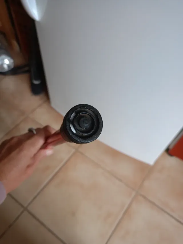 Bastão dobrável ajustável