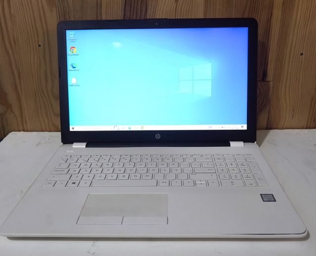 Portátil HP 15-BS033ns SSD Excelente