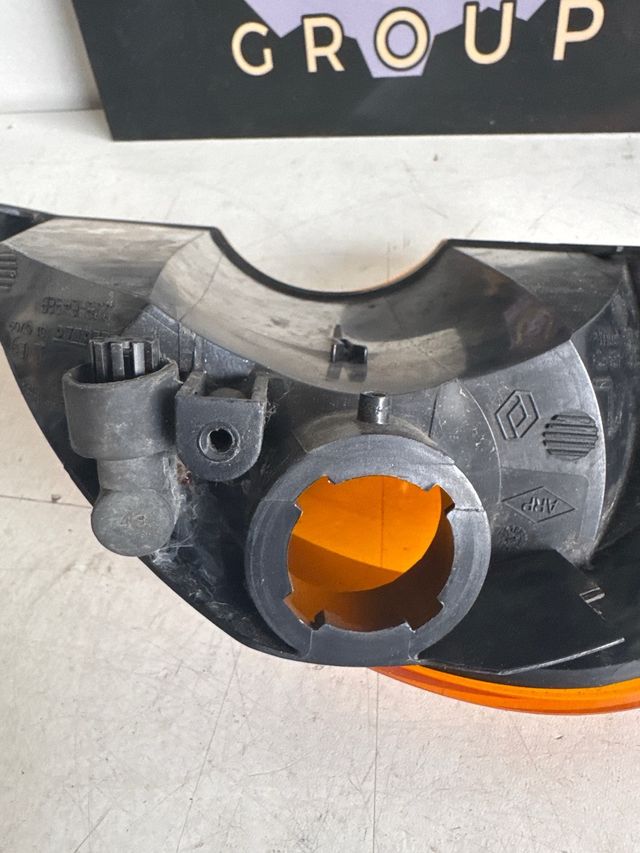 Intermitente Izquiedo  Renault modus : 22816498B