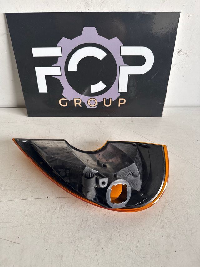 Intermitente Izquiedo  Renault modus : 22816498B