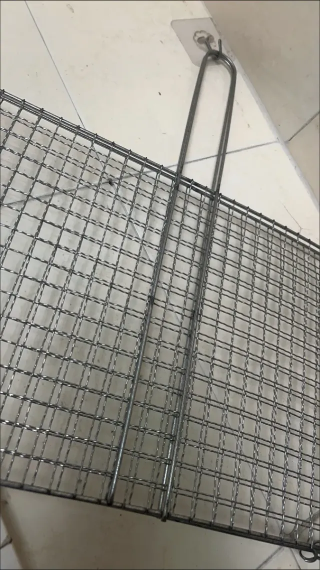 Red para barbacoa de metal