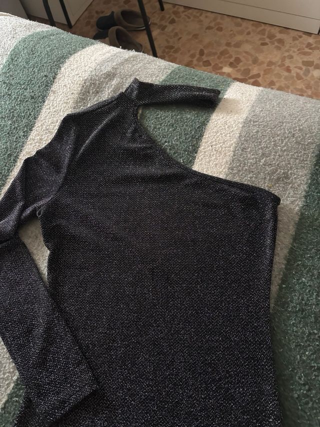 Vestido fiesta brillo asimétrico Talla M