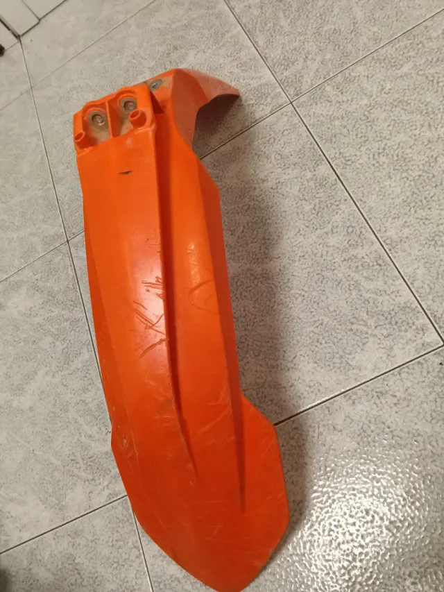 Guardabarros delantero KTM Naranja