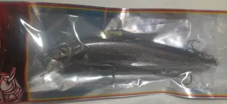 Lotes de señuelos pesca Black bass y lucio