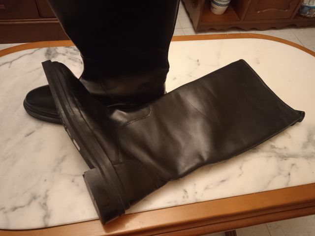 Botas altas de piel negras T37