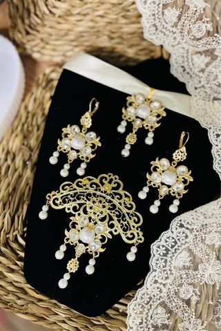 Aderezo Fallera/Huertana modelo Cynthia grande