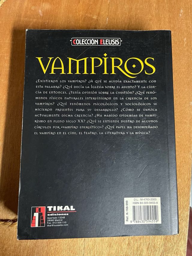Vampiros el mito de los no muertos
