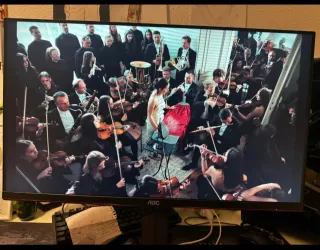 Monitor AOC Negro y Rojo