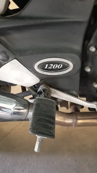 Triumph Trophy champagne