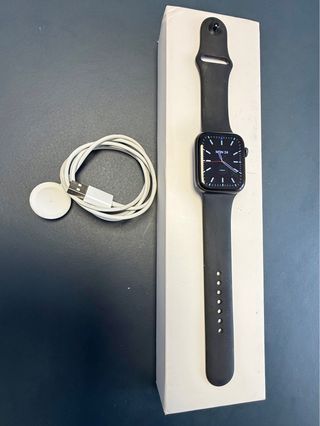 Apple Watch Series 6 44mm, batteria 82% funzionale