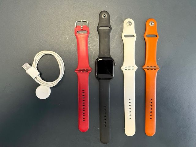 Apple Watch Series 6 44mm, batteria 82% funzionale