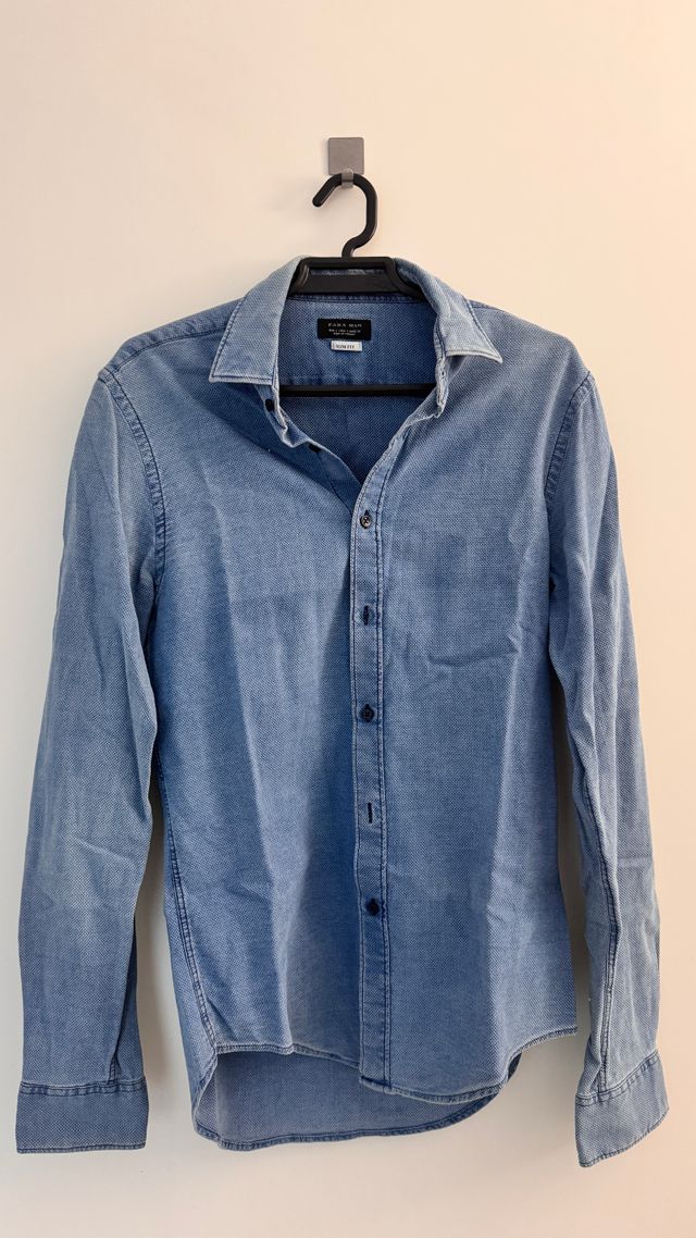 Camisa Zara azul hombre