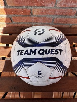Balón de fútbol Team Quest