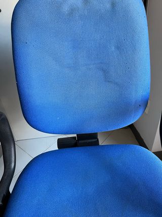 Sedia da ufficio girevole con rotelle